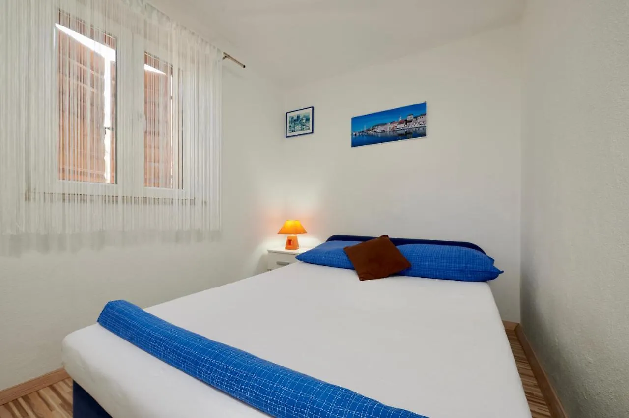 Apartments Lea Trogir